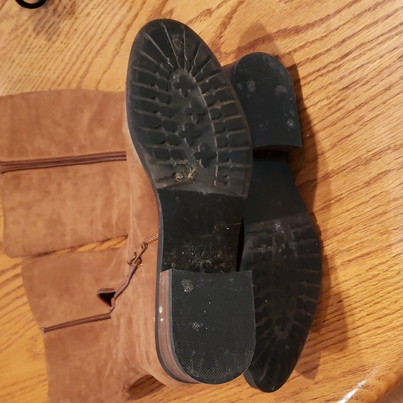 American Eagle Faux Suede Boots size 7 🌼🌿 - Picture 4 of 7